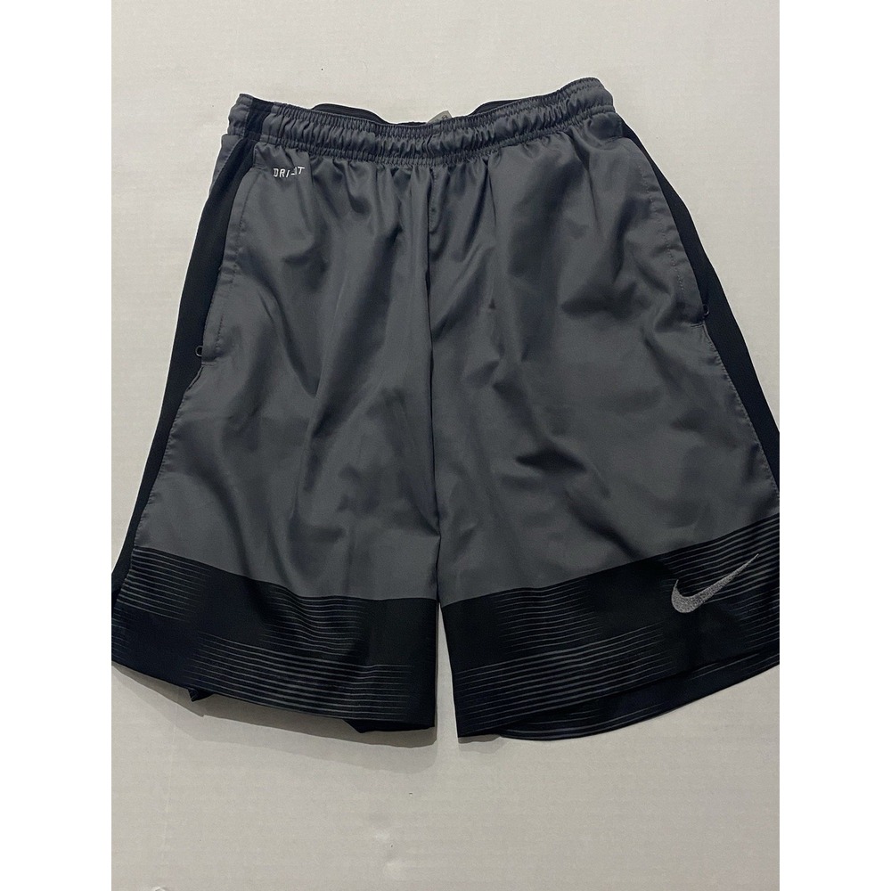 Nike Dri Fit Gray And Black Athletic Training Shorts. Men's Medium